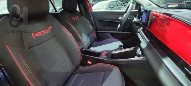 Fiat 600e 54kwh 115kw (156cv) Red