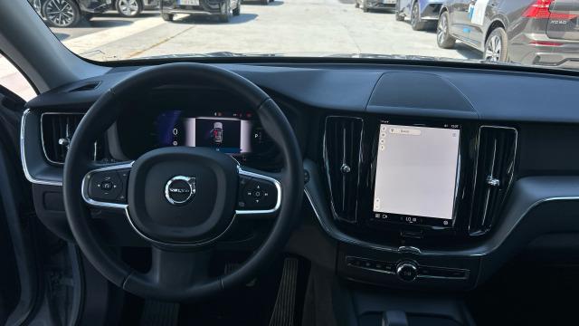 Volvo Xc60 T6 Recharge Core AWD Auto 257 kW (350 CV)