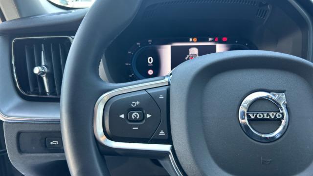 Volvo Xc60 T6 Recharge Core AWD Auto 257 kW (350 CV)