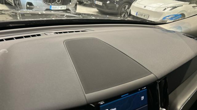 Volvo Xc60 T6 Recharge Core AWD Auto 257 kW (350 CV)