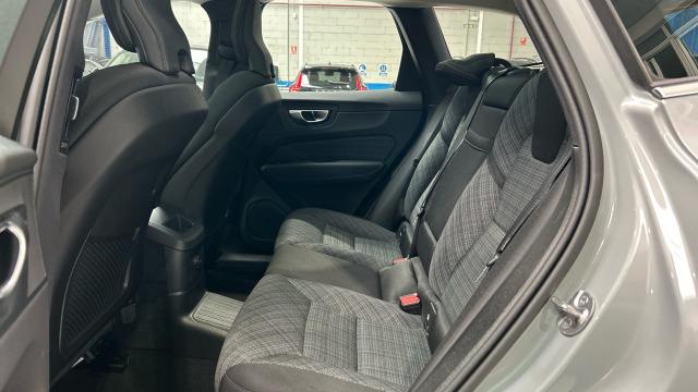 Volvo Xc60 T6 Recharge Core AWD Auto 257 kW (350 CV)