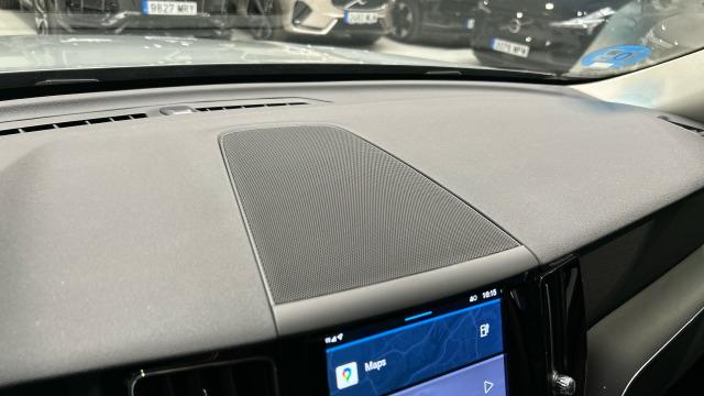 Volvo Xc60 T6 Recharge Core AWD Auto 257 kW (350 CV)