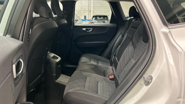 Volvo Xc60 T6 Recharge Core AWD Auto 257 kW (350 CV)