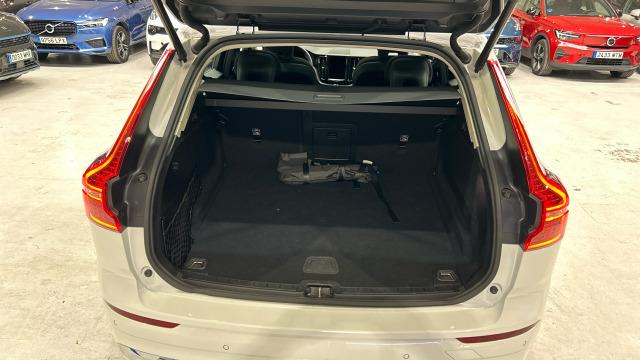 Volvo Xc60 T6 Recharge Core AWD Auto 257 kW (350 CV)