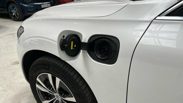 Volvo Xc60 T6 Recharge Core AWD Auto 257 kW (350 CV)