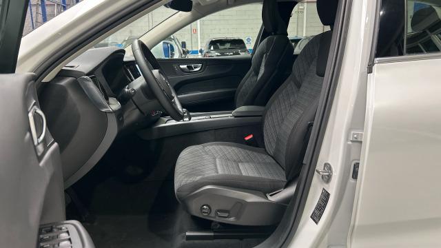 Volvo Xc60 T6 Recharge Core AWD Auto 257 kW (350 CV)