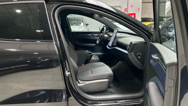 Volvo Ex30 Single Motor Core Auto 200 kW (272 CV)