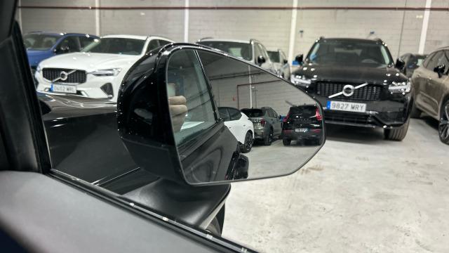 Volvo Ex30 Single Motor Extended Range Ultra Auto 200 kW (272 CV)