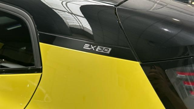 Volvo Ex30 Single Motor Extended Range Plus Auto 200 kW (272 CV)