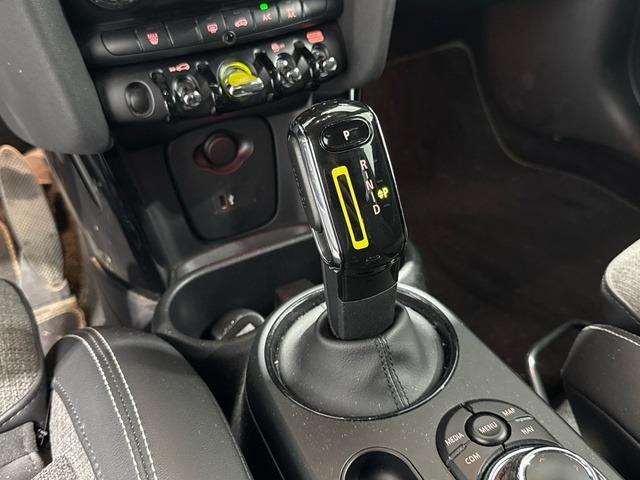 MINI 3 Puertas Cooper SE 135 kW (184 CV)