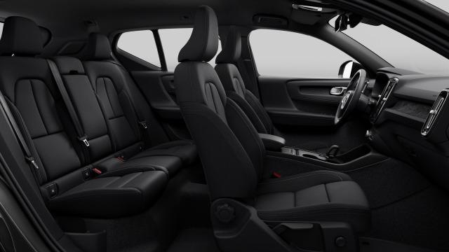 Volvo Xc40 P8 Recharge Plus Twin Eléctrico AWD Auto 300 kW (408 CV)