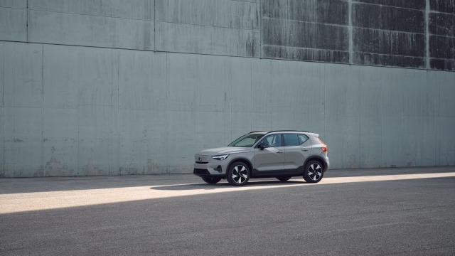 Volvo Xc40 P8 Recharge Plus Twin Eléctrico AWD Auto 300 kW (408 CV)