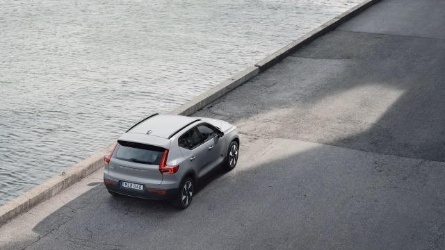 Volvo Xc40 P8 Recharge Plus Twin Eléctrico AWD Auto 300 kW (408 CV)