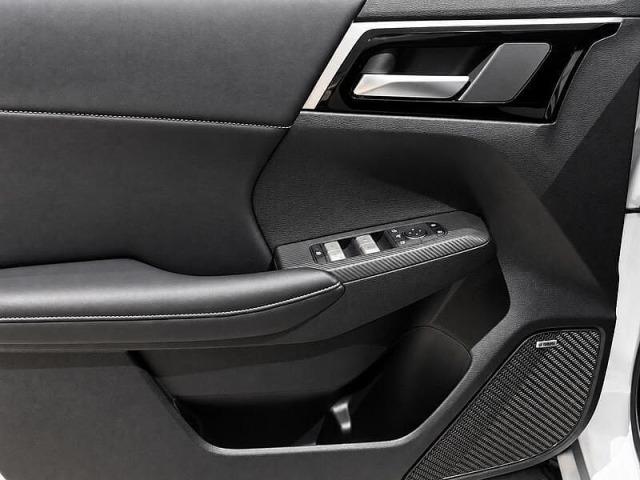 Mitsubishi Outlander PHEV 4WD Kaiteki