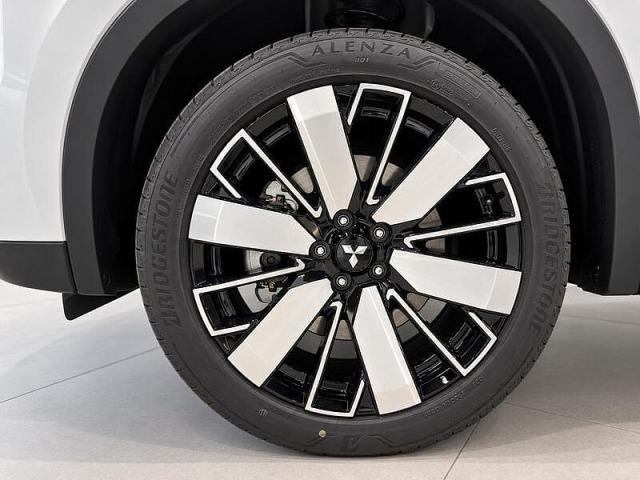 Mitsubishi Outlander PHEV 4WD Kaiteki