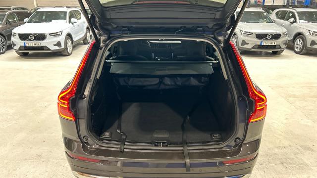 Volvo Xc60 T6 Recharge Core AWD Auto 257 kW (350 CV)