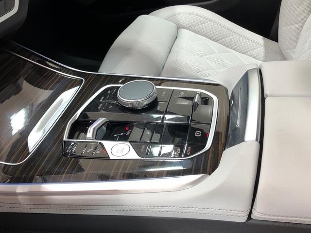 BMW X5 xDrive50e 360 kW (489 CV)