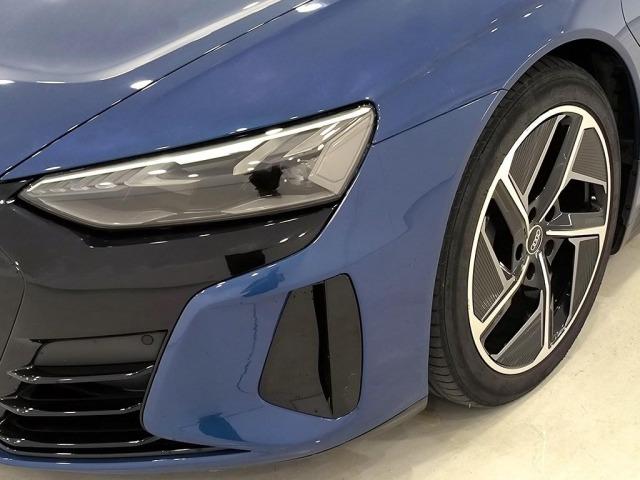 Audi E-tron Gt 60 quattro 350 kW (476 CV)