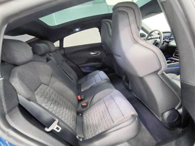 Audi E-tron Gt 60 quattro 350 kW (476 CV)