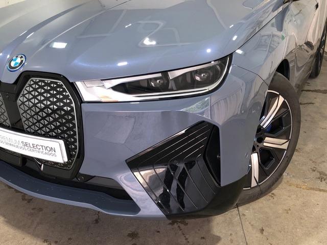 BMW Ix xDrive50 385 kW (523 CV)