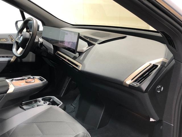 BMW Ix xDrive50 385 kW (523 CV)