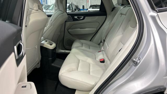 Volvo Xc60 T6 Recharge Ultimate Dark AWD Auto 257 kW (350 CV)