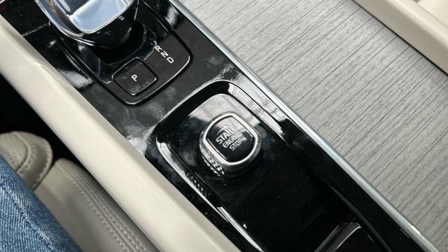 Volvo Xc60 T6 Recharge Ultimate Dark AWD Auto 257 kW (350 CV)