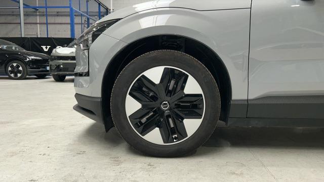 Volvo Ex30 Single Motor Core Auto 200 kW (272 CV)