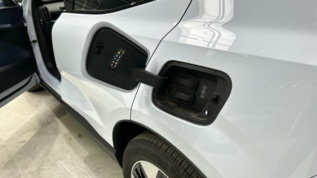 Volvo Ex30 Single Motor Extended Range Core Auto 200 kW (272 CV)