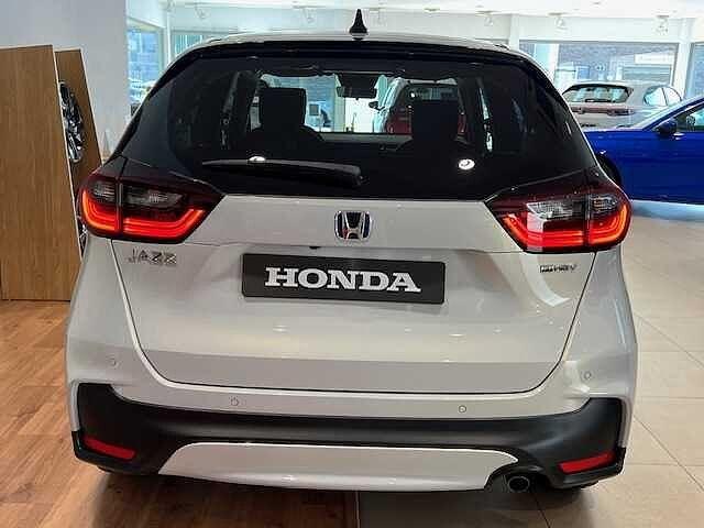 Honda Jazz 1.5 i-MMD Advance