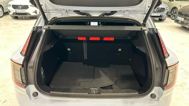 Volvo Ex30 Single Motor Plus Auto 200 kW (272 CV)