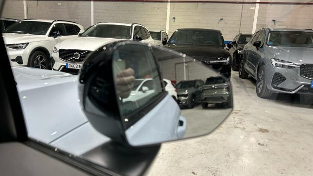 Volvo Ex30 Single Motor Plus Auto 200 kW (272 CV)