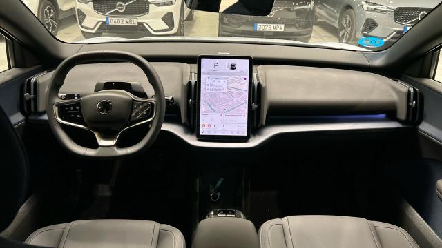 Volvo Ex30 Single Motor Plus Auto 200 kW (272 CV)