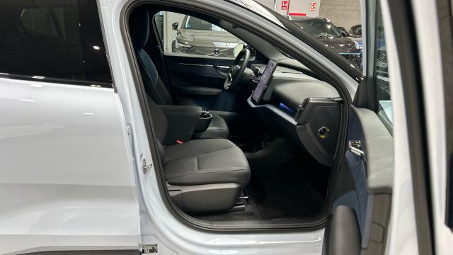 Volvo Ex30 Single Motor Plus Auto 200 kW (272 CV)