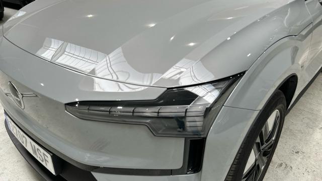 Volvo Ex30 Single Motor Core Auto 200 kW (272 CV)