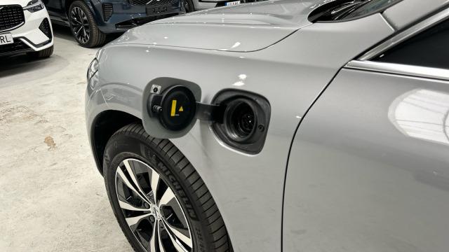 Volvo Xc60 T6 Recharge Core AWD Auto 257 kW (350 CV)
