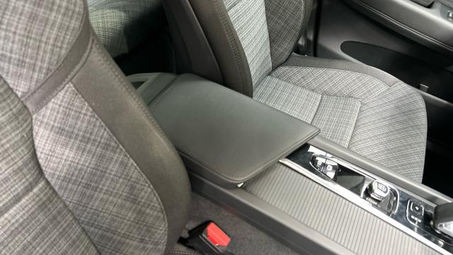 Volvo Xc60 T6 Recharge Core AWD Auto 257 kW (350 CV)