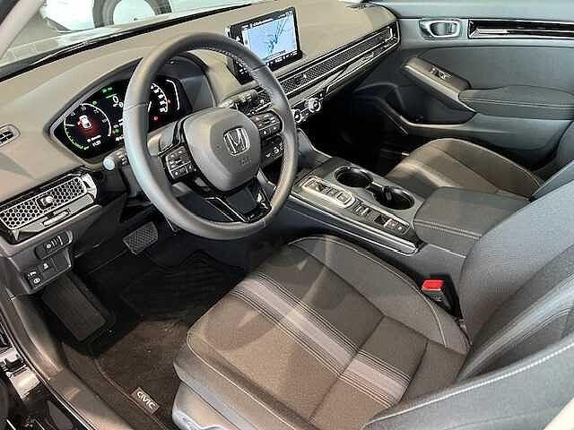 Honda Civic 2.0 i-MMD Elegance