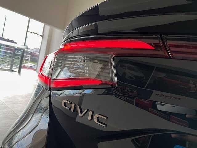 Honda Civic 2.0 i-MMD Elegance