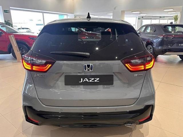 Honda Jazz Hybrid 