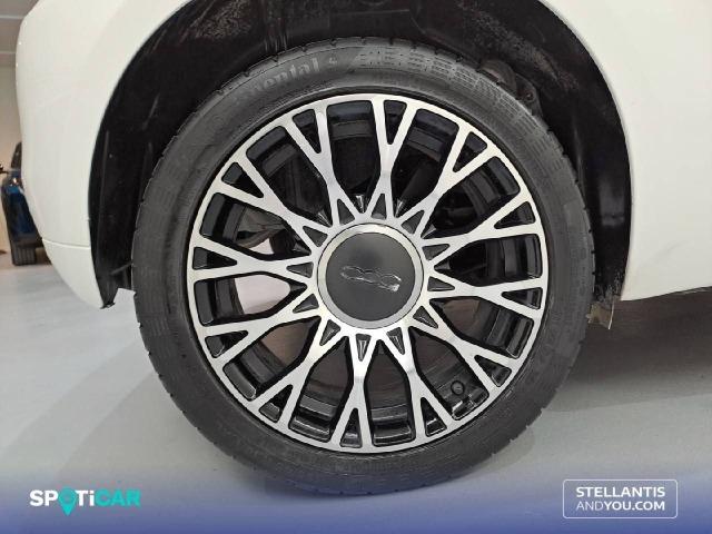 Fiat 500 1.0 Hybrid 51KW (70 CV) Dolcevita