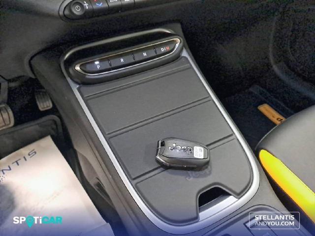 Jeep Avenger 1.2 eHybrid 4xe 145CV T. North Face The North Face