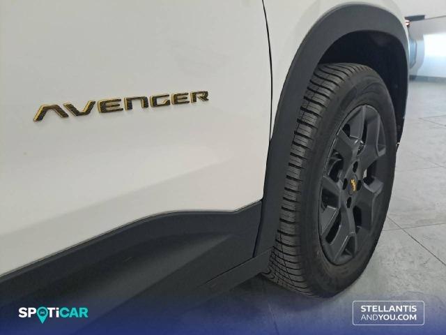 Jeep Avenger 1.2 eHybrid 4xe 145CV T. North Face The North Face