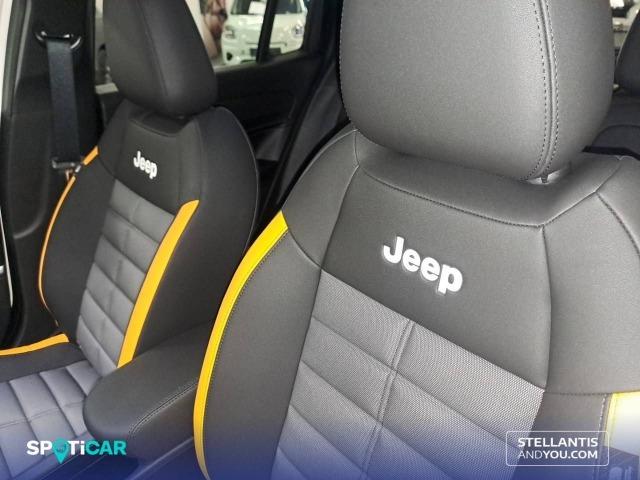 Jeep Avenger 1.2 eHybrid 4xe 145CV T. North Face The North Face