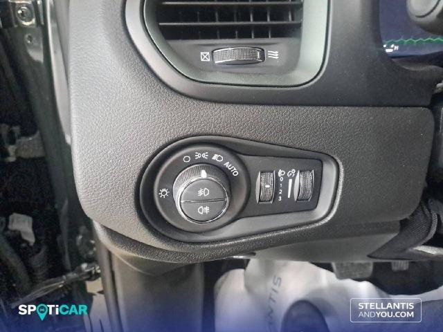 Jeep Renegade 4xe  1.3 PHEV 240hp AT EAWD North Star