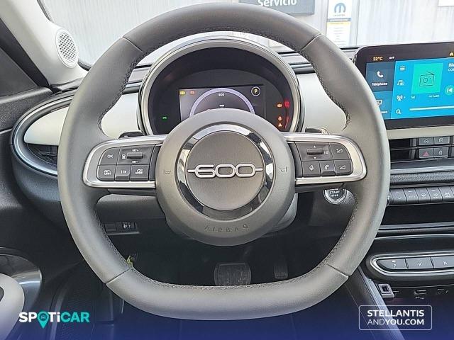 Fiat 600 600 MHEV  1.2 74kW (100CV) DDCT La prima