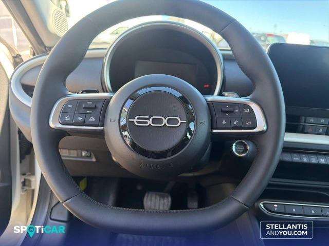 Fiat 600 600 MHEV 1.2 74kW (100CV) DDCT -