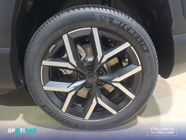 Jeep Compass 1.6 PHEV 225HP  AT First Edition