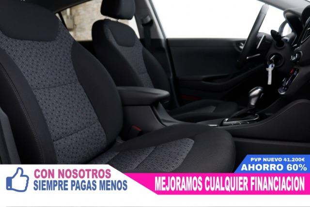 Hyundai Ioniq 1.6 PHEV DCT Tecno 141cv Auto 5P