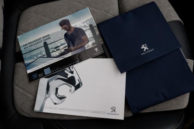 Peugeot 3008 1.6 GT Line Hybrid4 300cv Auto 5P